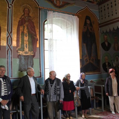 Credincioși din Sășcioara